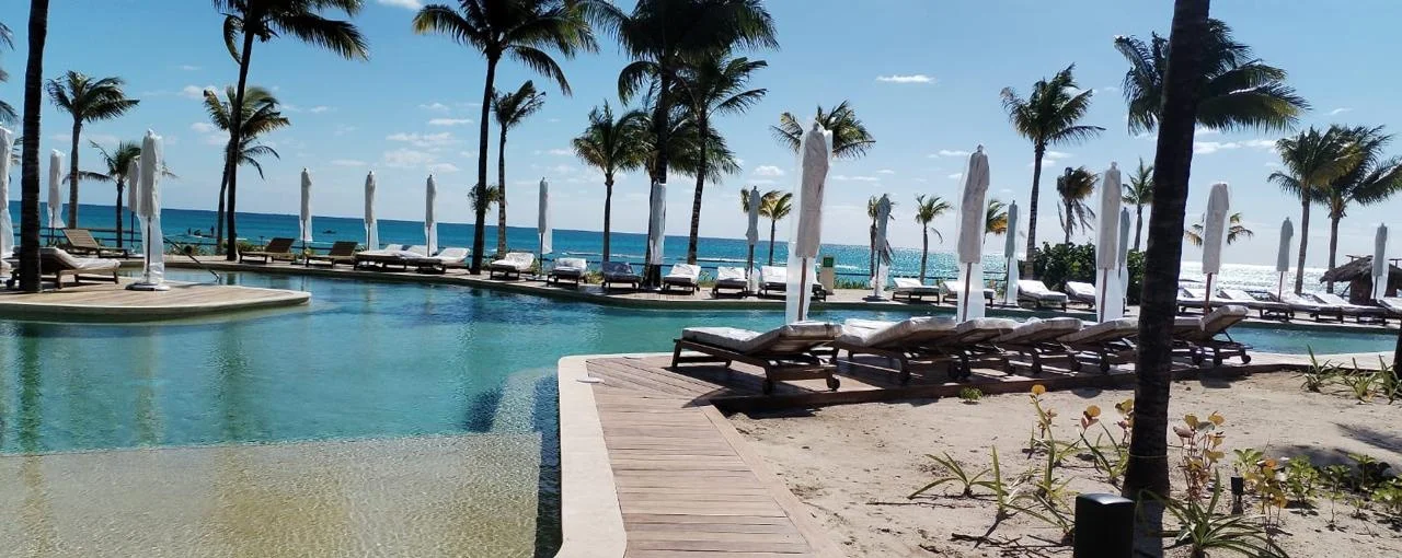 Alila Mayakoba – Alberca y playa