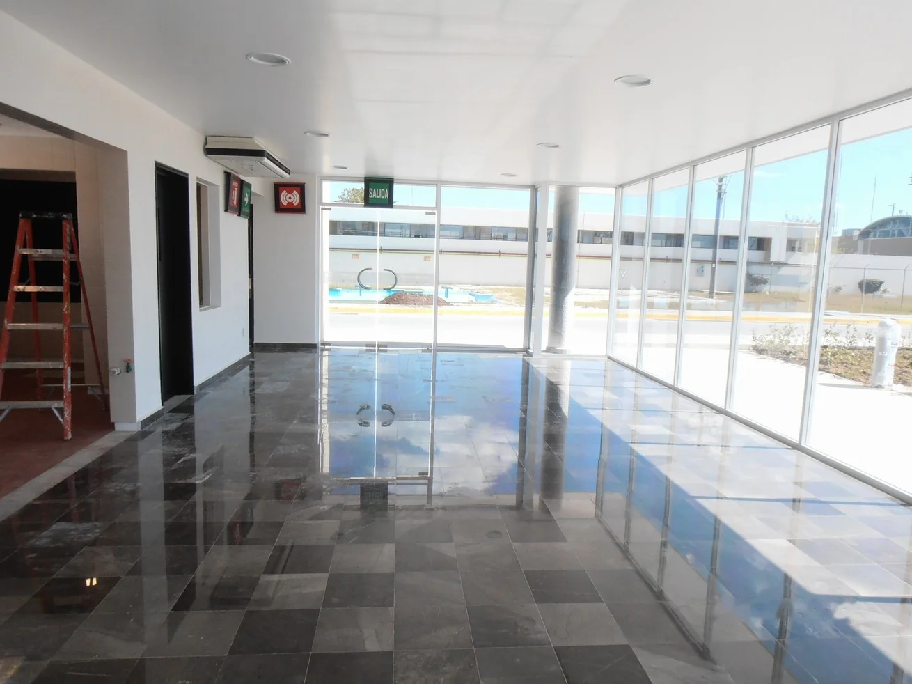 ASA – Vestíbulo interior
