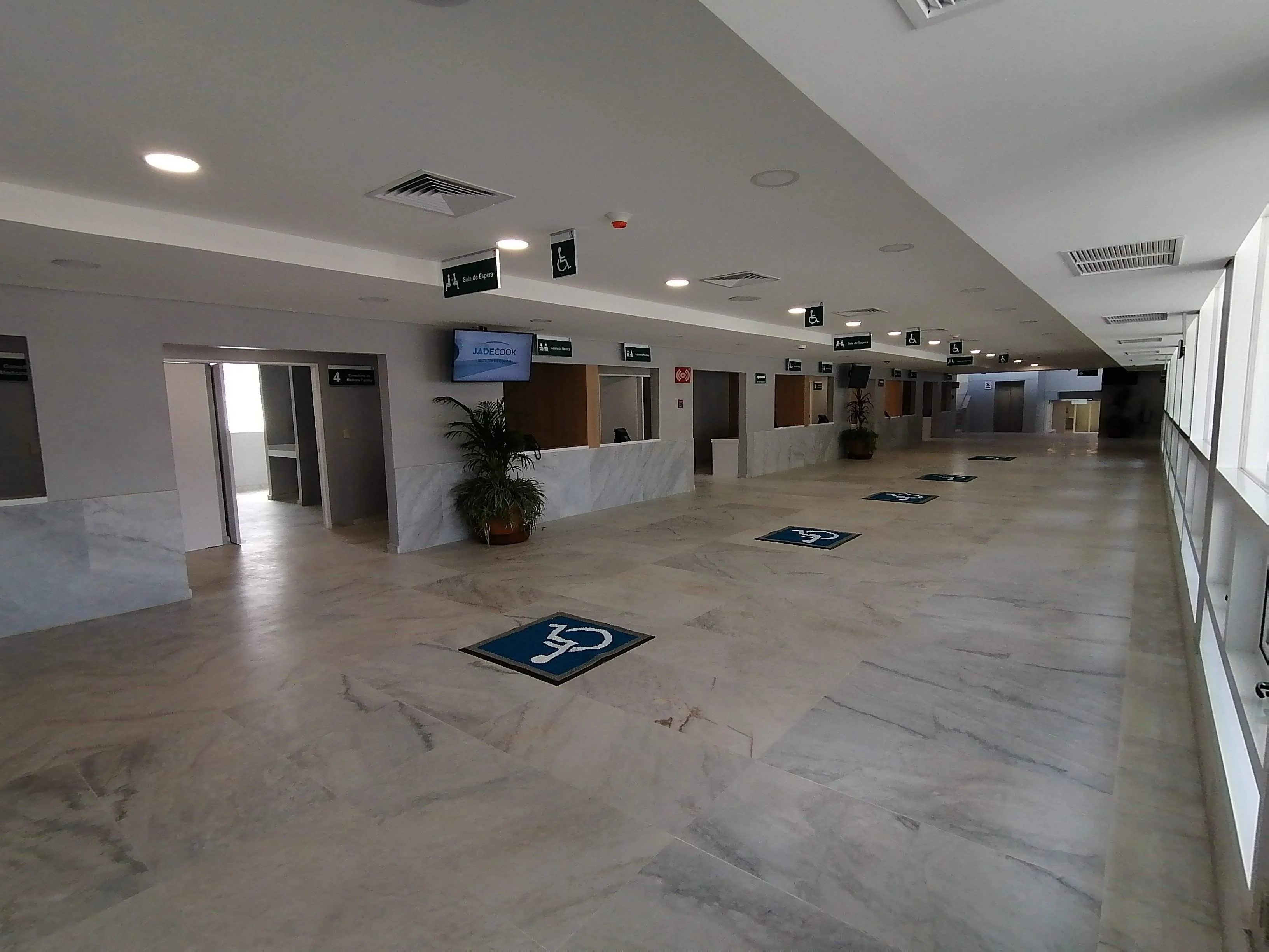IMSS – Vestíbulo consultorios panorámica