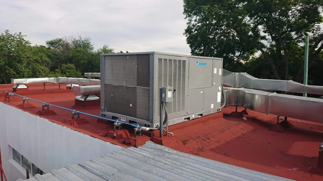 IMSS – Equipo HVAC Daikin