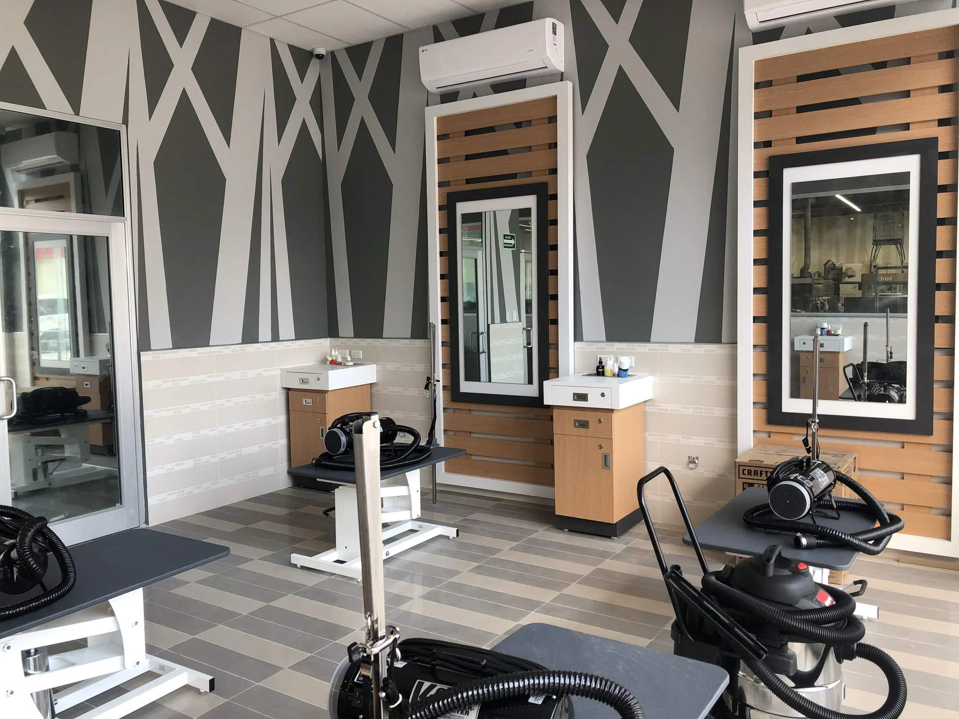 PETCO – Grooming Salon