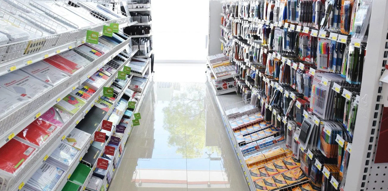 Office Depot – Pasillo interior